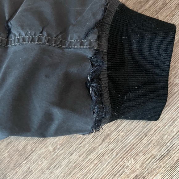 Vintage Acne Studios Men’s Distress Bomber Jacket - Picture 8 of 8